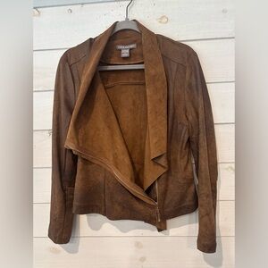 Kate & Mallory Faux Suede Flowy Moto Jacket Perfect for Fall Size medium
Brown